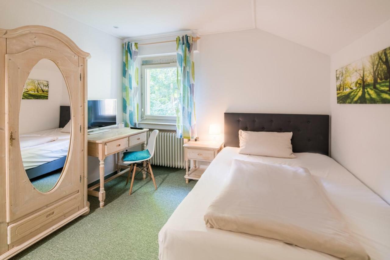 Hotel Hopener Wald ,Self Check In Löhne Exteriér fotografie